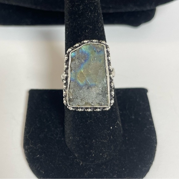 Silver Tone Gray Labrodite Stone Ring Size 8 - Picture 2 of 8